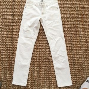 Forever 21 stretchy skinny jeans